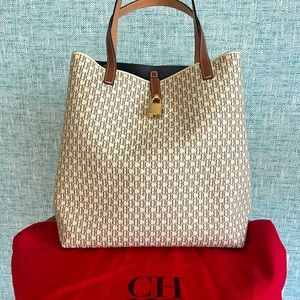 Carolina Herrera CH MATRYOSHKA LOCKED M | MEDIUM SHOULDER BAG.